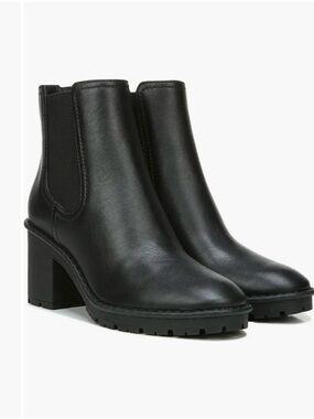 Vince Water Repellent Henderson Chelsea Boots, Size 7M, Color Black